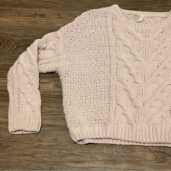 Aeropostale Blush Pink Cable Knit Long Sleeve Sweater Size Large - Picture 4 of 11